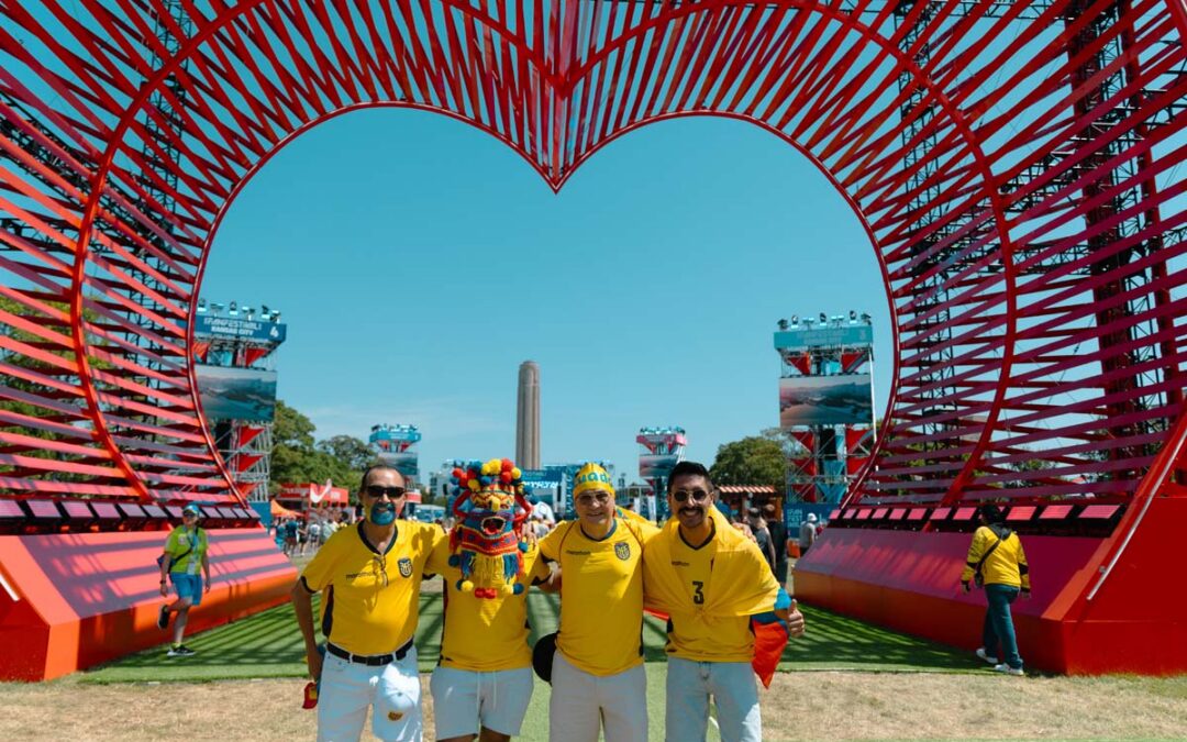 El ambiente de la Copa del Mundo en Kansas City recibe elogios tanto de los visitantes como de los locales